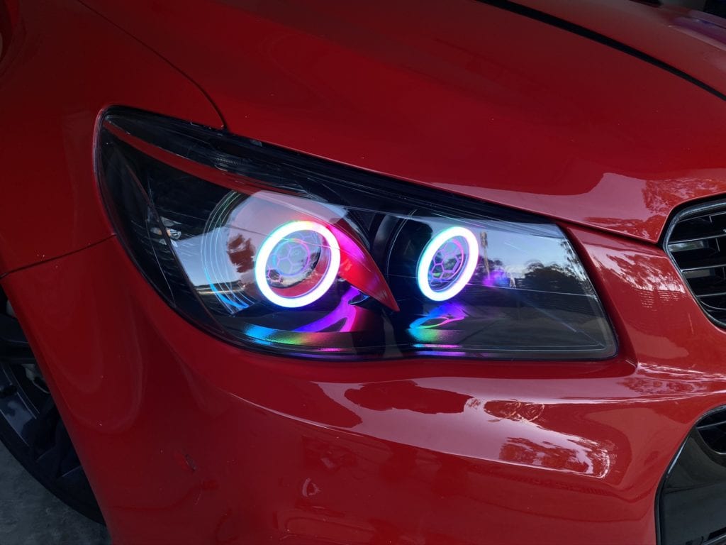 vf-commodore-halo-headlights-switchback-lighting